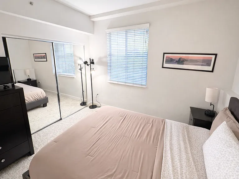10740 Wilshire Blvd #127 — Photo 4