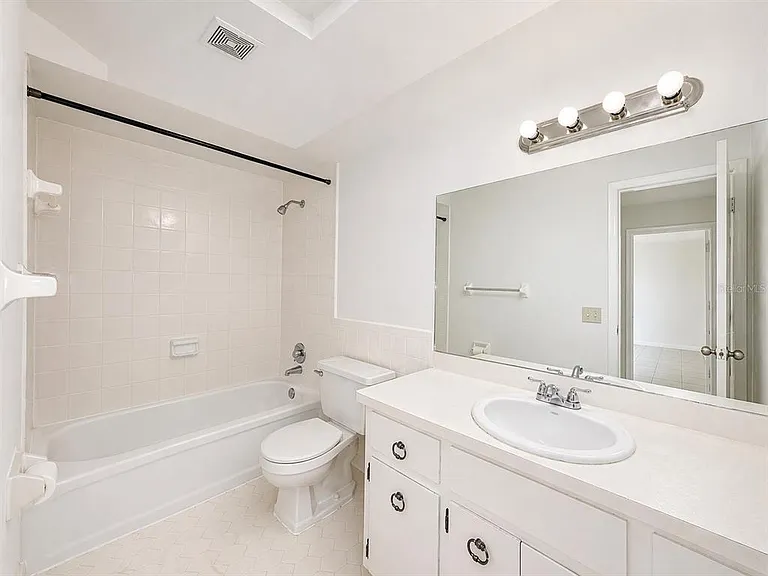 728 Lake Ned Rd — Photo 21