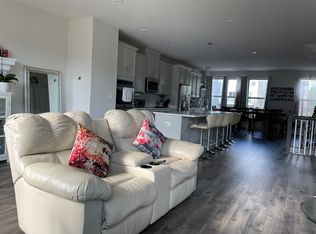 9898 Hopkins Loop, Manassas, VA 20110