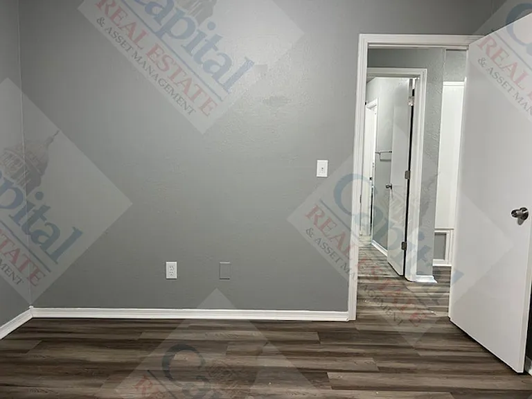 1520 Patricia Dr — Photo 16