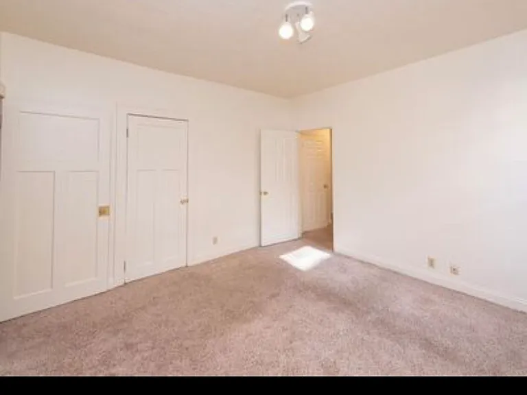 739 E Mitchell Ave — Photo 11
