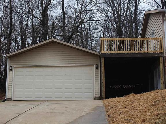 5th image of 355 Chandler Dr