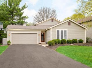 57 Ravine Rd, Powell, OH 43065