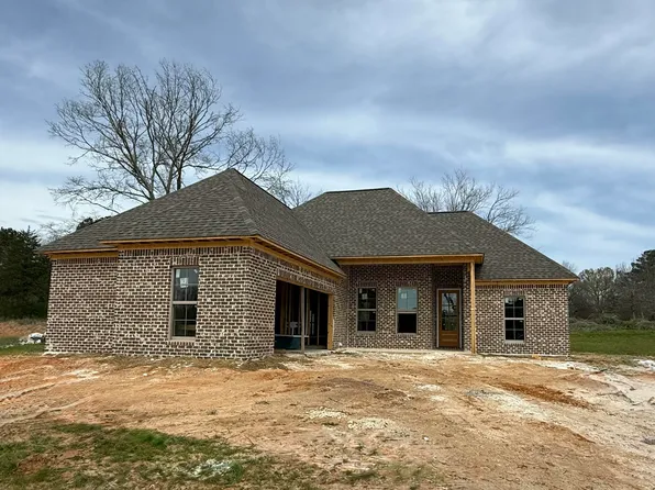 112 Farmhouse Ln, Saltillo, MS 38866