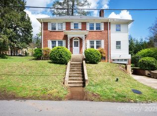 10 Westchester Dr, Asheville, NC 28803