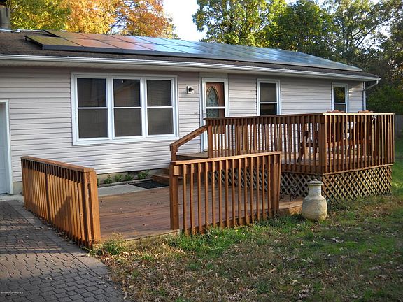 4th image of 728 Elizabeth Ave