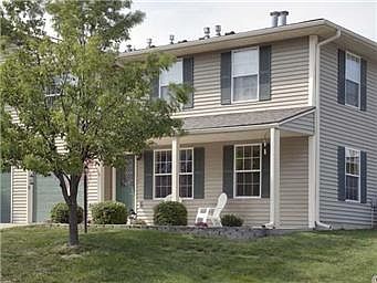 1st image of 2003 S Hummel Dr #70