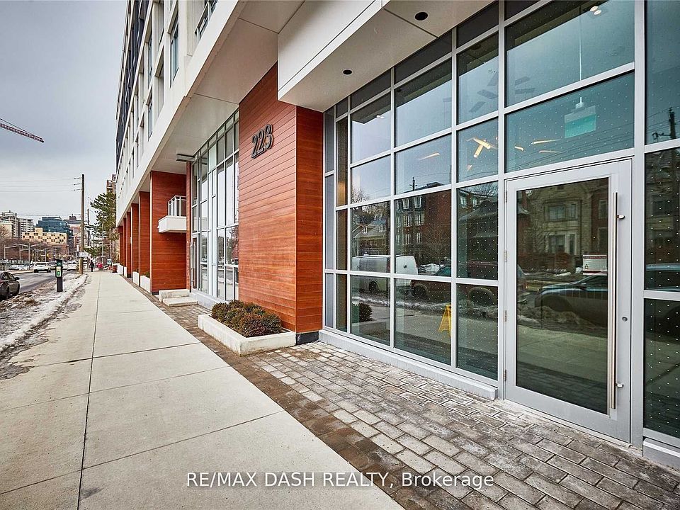 1st image of 223 Saint Clair Ave W #1002