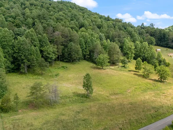 182 Butcher Valley Rd, Rogersville, TN 37857