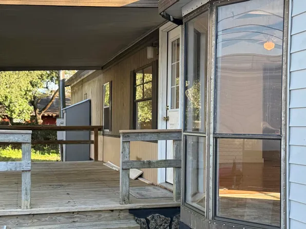 322 14th St, Panama City Beach, FL 32413