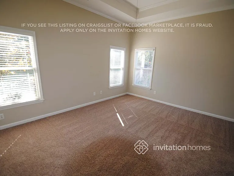 3735 Glenevon Ct — Photo 6