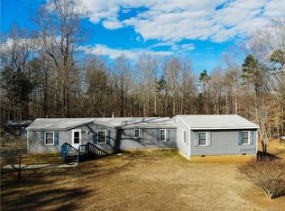 1343 Gills Rd, Powhatan, VA 23139