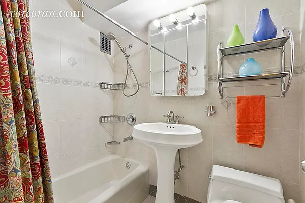 Sold by Corcoran | media 24