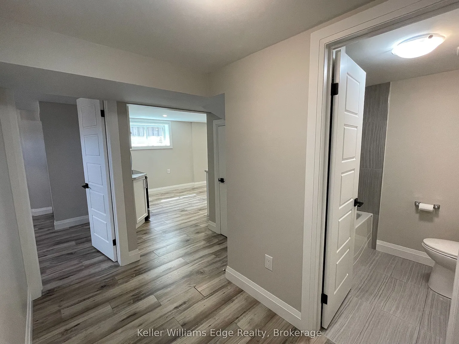 2 bed, $1,900 — Photo 2