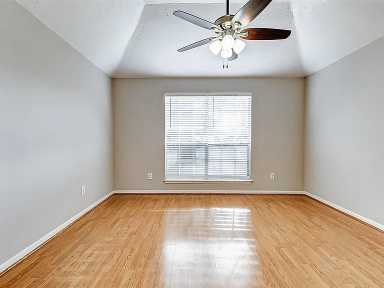 23922 Spring Dane Dr — Photo 6