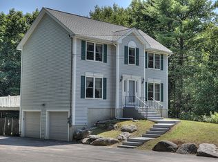 297 Wilsons Crossing Rd, Auburn, NH 03032