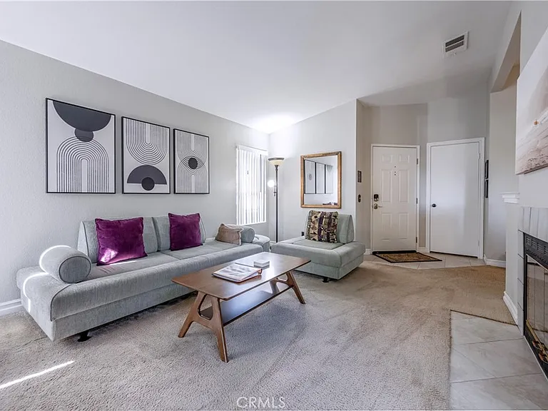 10 Corniche Dr #E — Photo 3