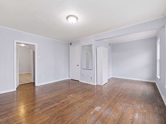 5th image of 31 Lexington Ave