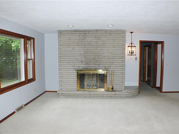 5th image of 12706 Gardenside Dr