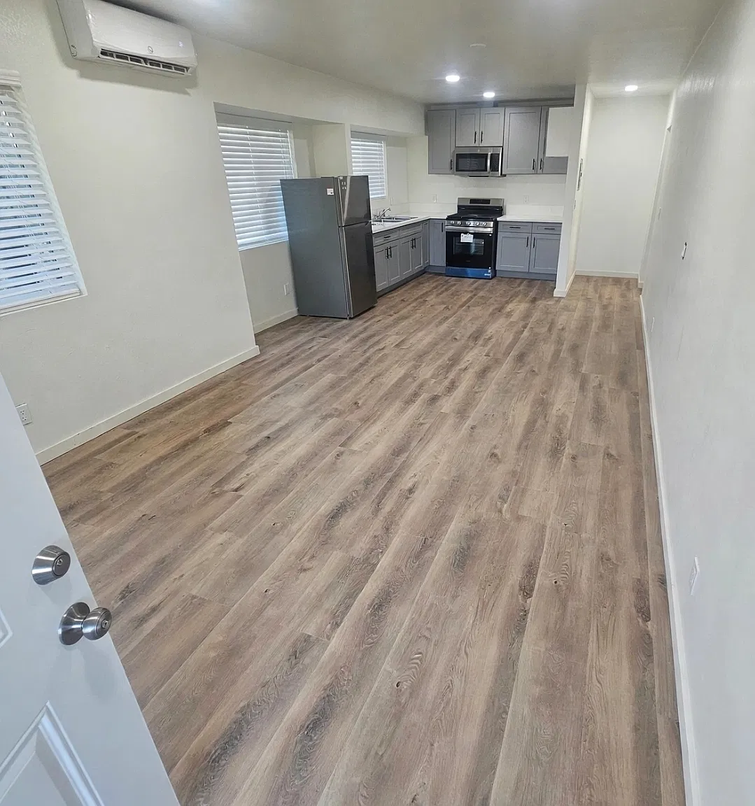 2 bed, $2,500 — Photo 3