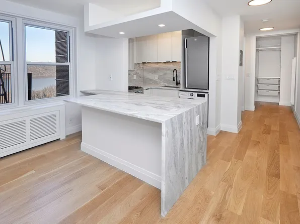 330 Haven Ave APT 2F, Manhattan, NY 10033