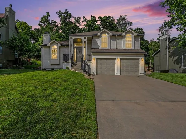 416 E 166th Ct, Belton, MO 64012