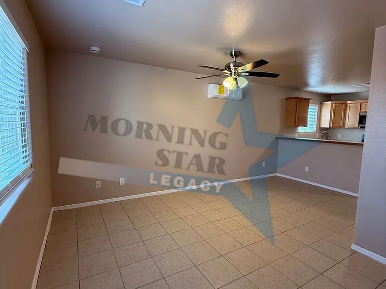 3381 Valverde Loop — Photo 2