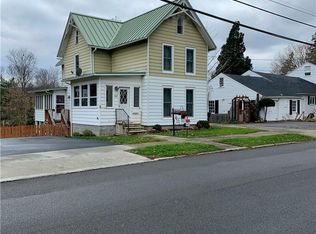140 Benham St, Penn Yan, NY 14527