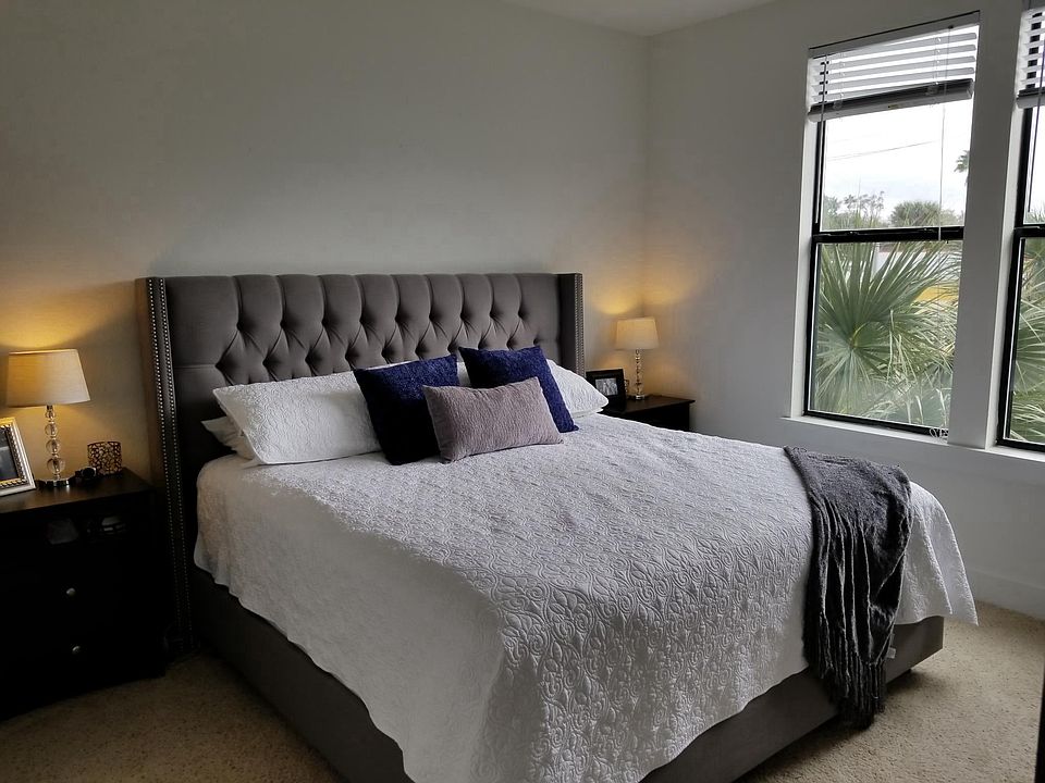 1st image of 1509 W Carmen St APT 2208