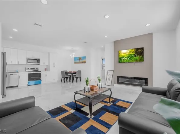 239 Milwaukee Blvd, Lehigh Acres, FL 33974