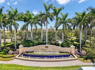 8520 Lewis River Rd, Delray Beach, FL 33446