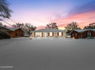 4413 Southridge Dr, Louisville, KY 40272