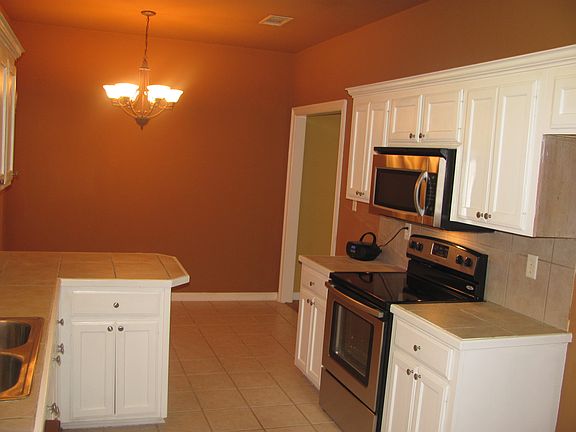 5th image of 36254 Greenville Ave