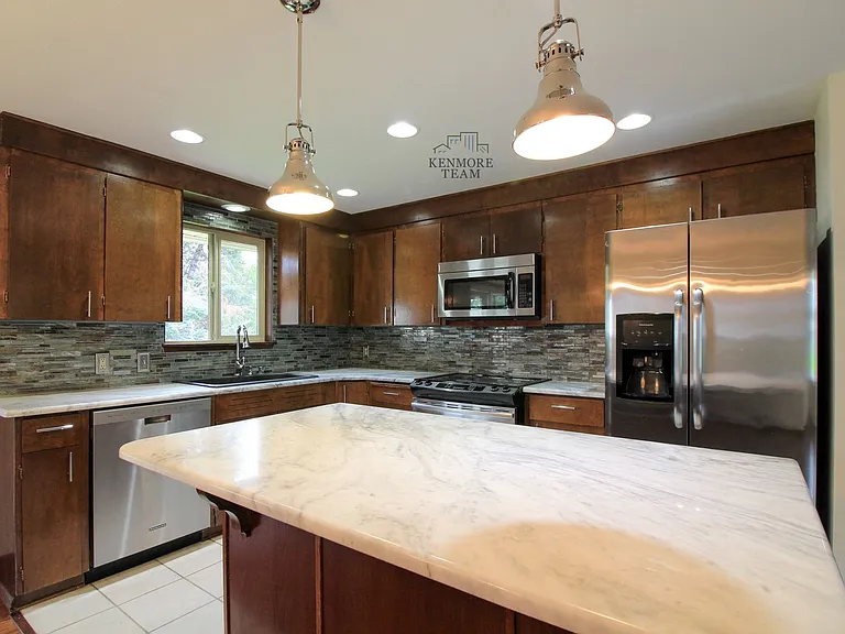 4021 W Sylvester St — Photo 3