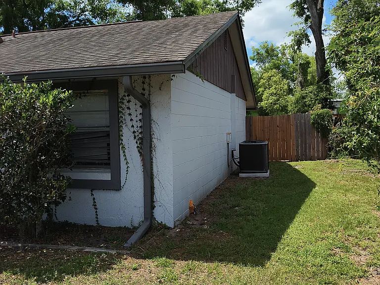 12 Jackson Ct #12 — Photo 11