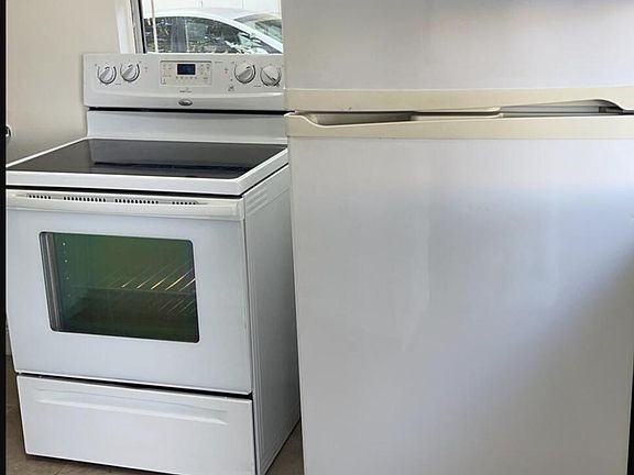 5th image of 1310 Atlantic Ave APT B