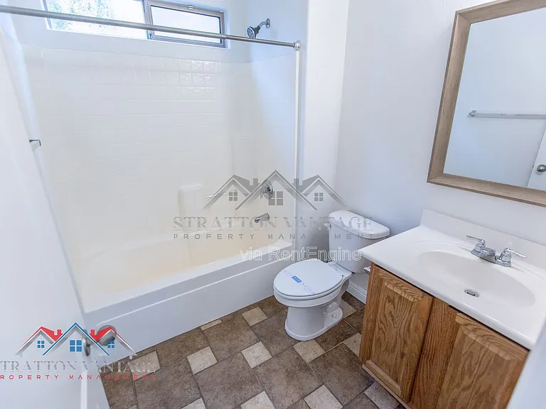 110 N Cholla St — Photo 26