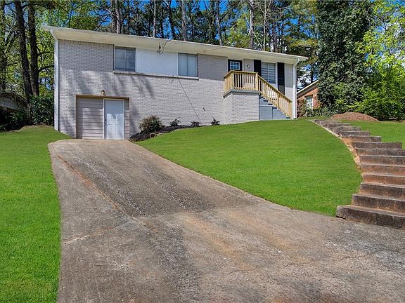 2nd image of 3197 Ward Dr SE