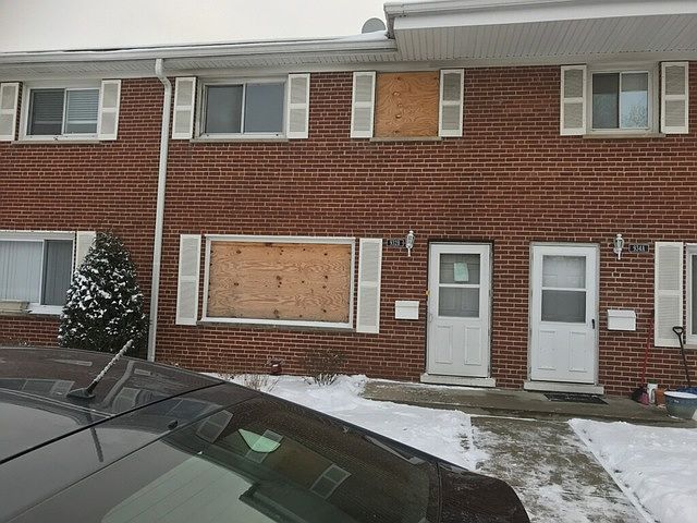 1st image of 932 N Boxwood Dr #B