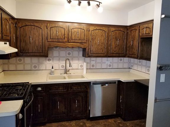 3rd image of 6139 W Touhy Ave #2F