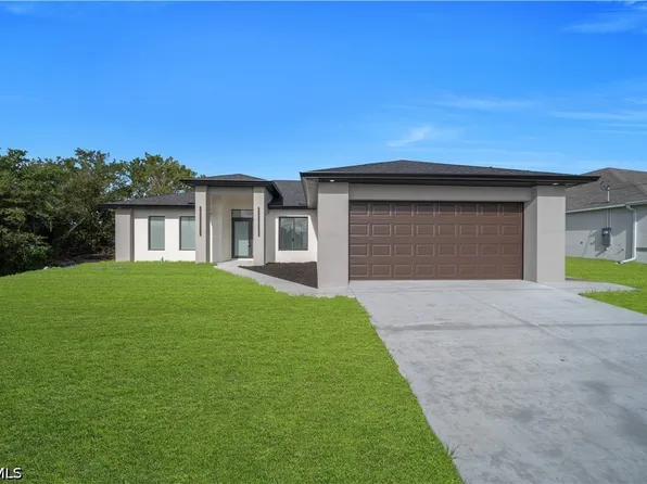 2611 39th St SW, Lehigh Acres, FL 33976