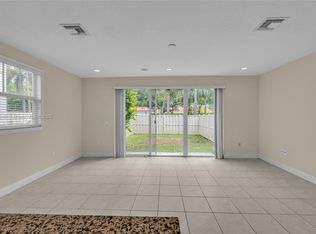 4088 W Palm Aire Dr APT 21, Pompano Beach, FL 33069