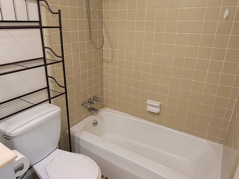 4833 Huntlea Ct — Photo 35