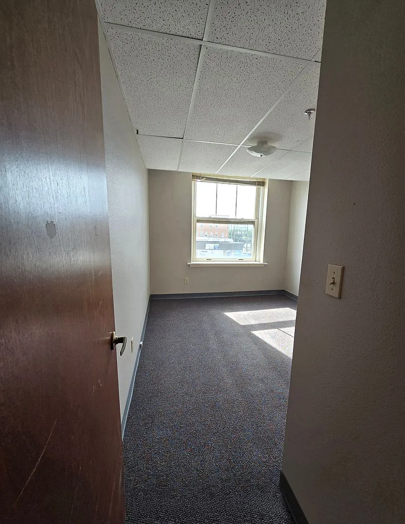 Big Sky Foster — Photo 4