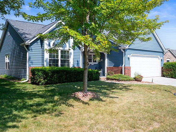 2nd image of 4340 Saffron Dr