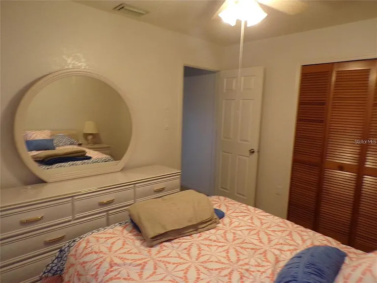 1011 Tropical Ave NW — Photo 16
