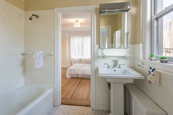 Sold by Brown Harris Stevens | media 19