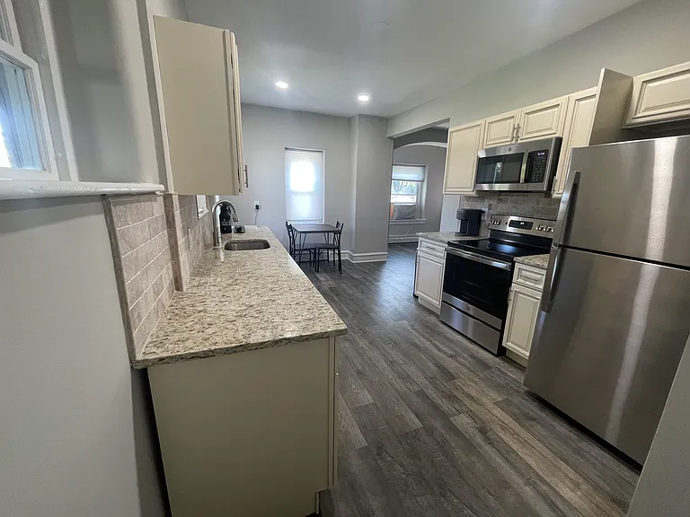 233 Morwood Rd #1 — Photo 9