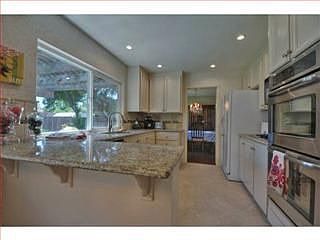 2nd image of 6124 Oak Forest Way