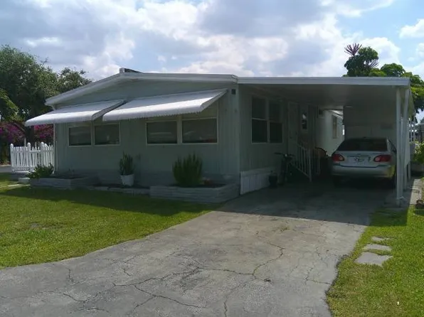 6711 NW 45th Ave #R08, Pompano Beach, FL 33073